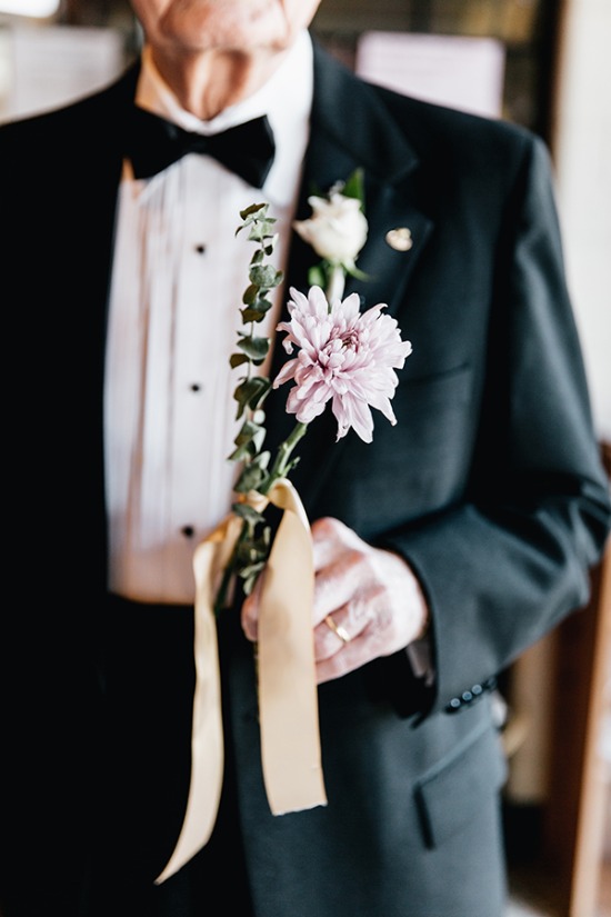 gold-white-and-navy-glam-wedding