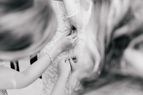 gold-white-and-navy-glam-wedding
