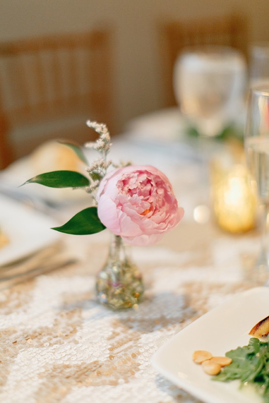 gold-white-and-navy-glam-wedding