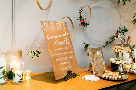 gold-white-and-navy-glam-wedding