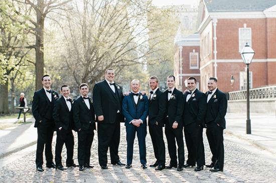 gold-white-and-navy-glam-wedding
