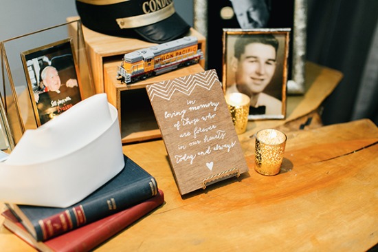 gold-white-and-navy-glam-wedding