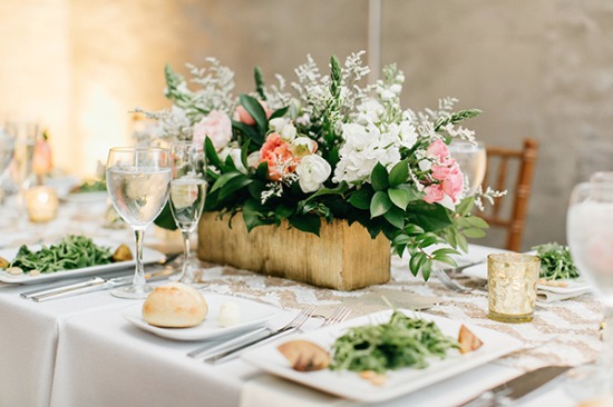 gold-white-and-navy-glam-wedding