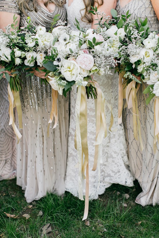 gold-white-and-navy-glam-wedding
