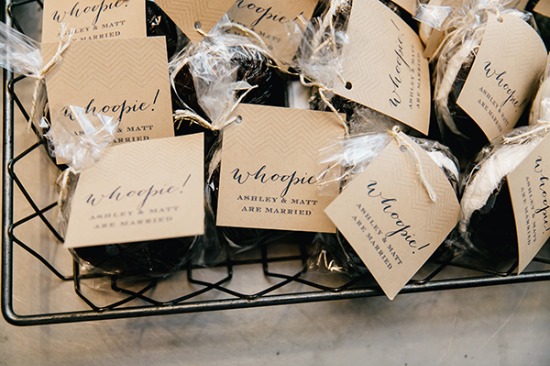 gold-white-and-navy-glam-wedding