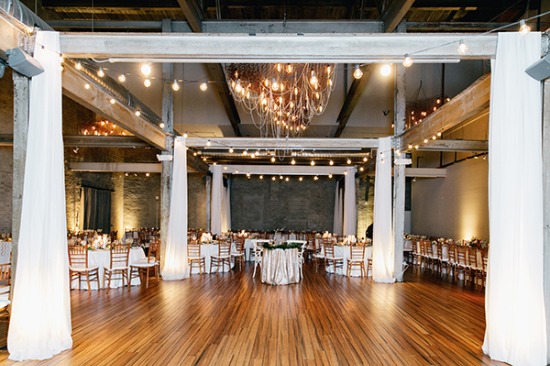 gold-white-and-navy-glam-wedding