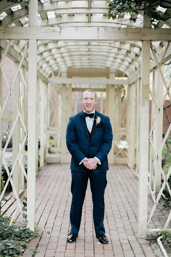 gold-white-and-navy-glam-wedding