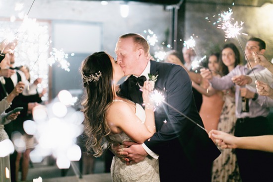 gold-white-and-navy-glam-wedding