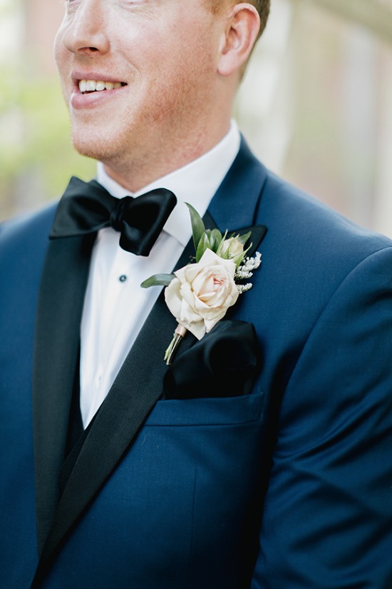 gold-white-and-navy-glam-wedding