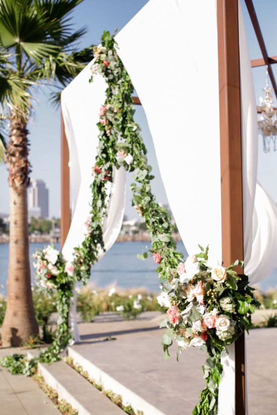 gray-peach-and-gold-wedding