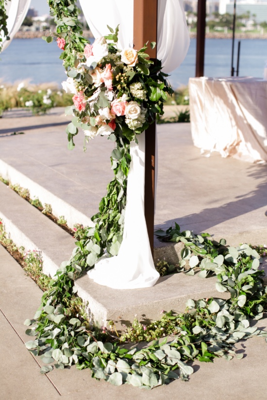 gray-peach-and-gold-wedding