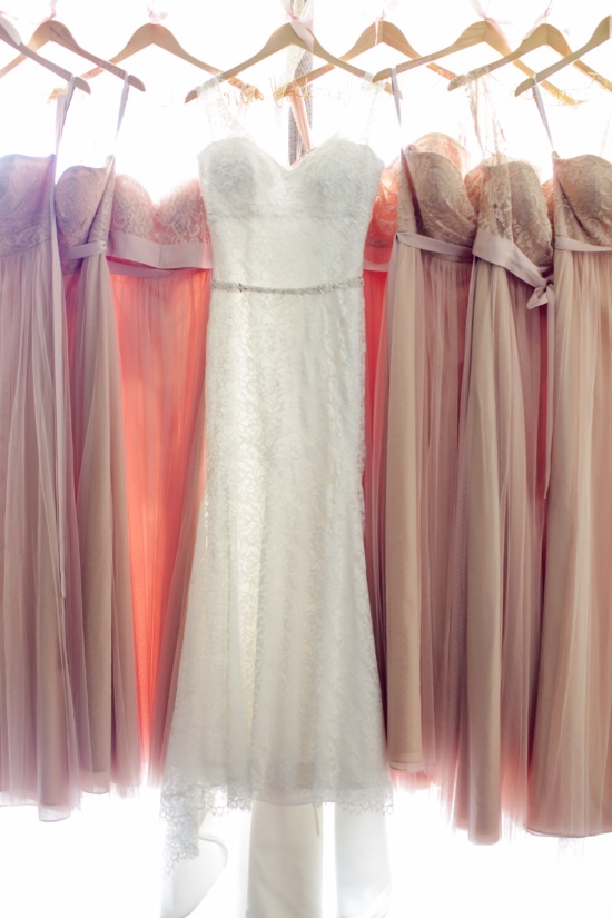 gray-peach-and-gold-wedding