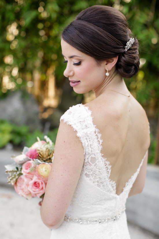 gray-peach-and-gold-wedding