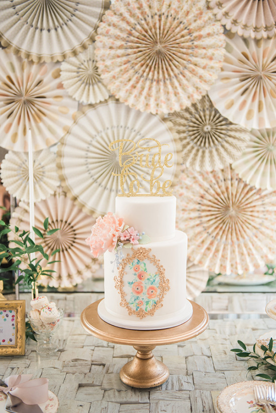 pretty paper cake table display