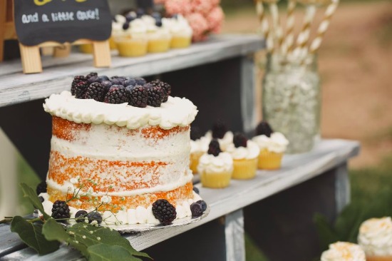 how-to-set-up-a-shabby-chic-dessert