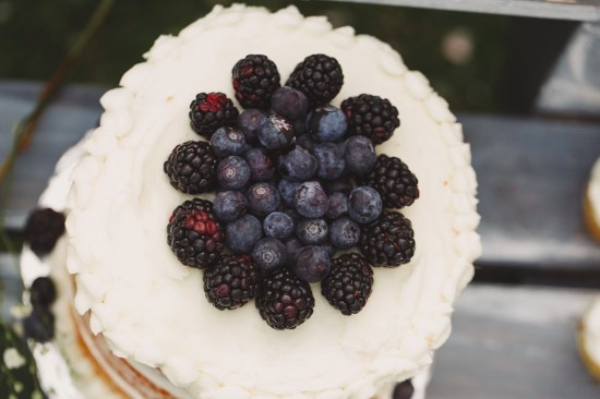 how-to-set-up-a-shabby-chic-dessert