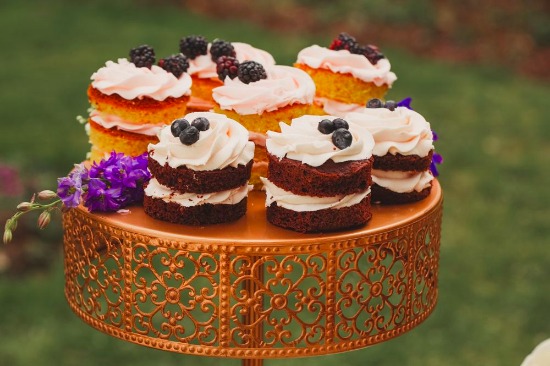 how-to-set-up-a-shabby-chic-dessert