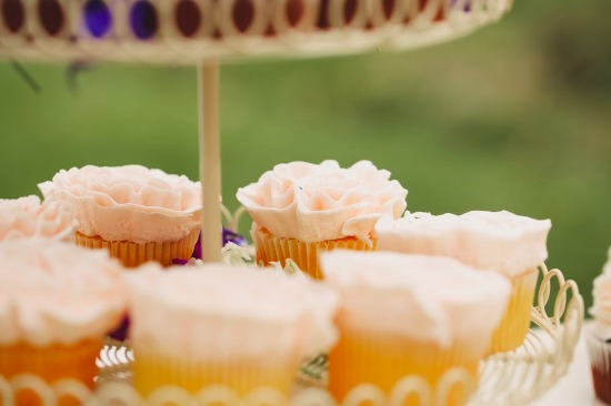 how-to-set-up-a-shabby-chic-dessert