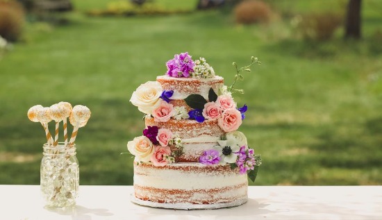 how-to-set-up-a-shabby-chic-dessert