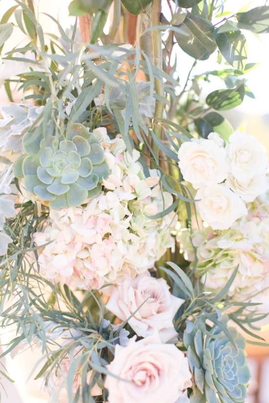 navy-and-pink-chic-desert-wedding