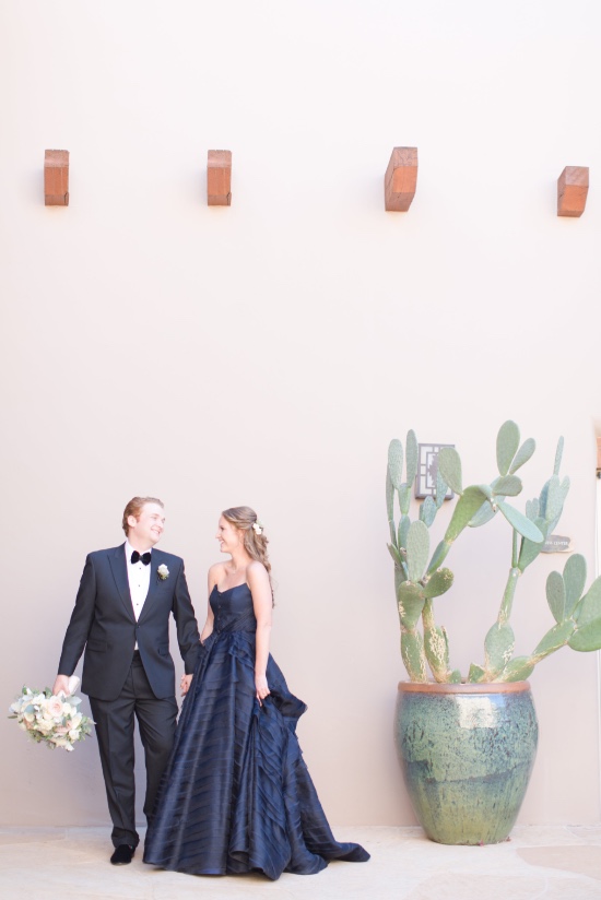 navy-and-pink-chic-desert-wedding