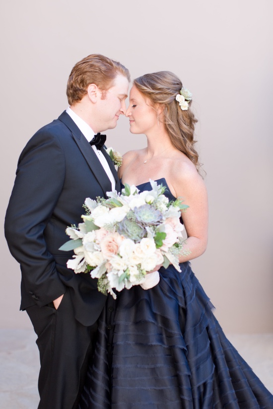 navy-and-pink-chic-desert-wedding