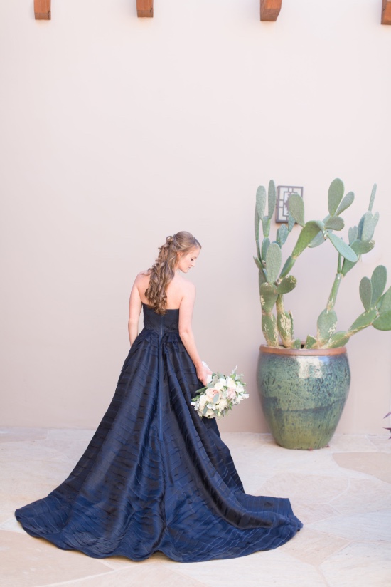 navy-and-pink-chic-desert-wedding