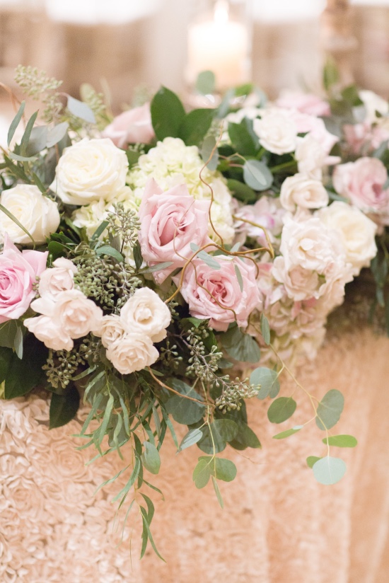 navy-and-pink-chic-desert-wedding