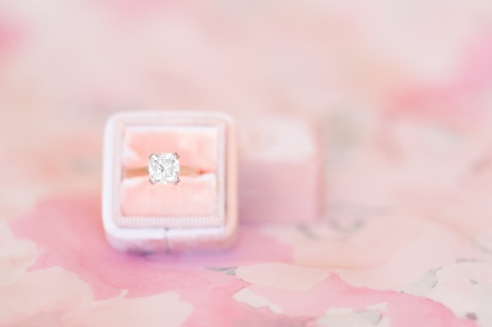 navy-and-pink-chic-desert-wedding