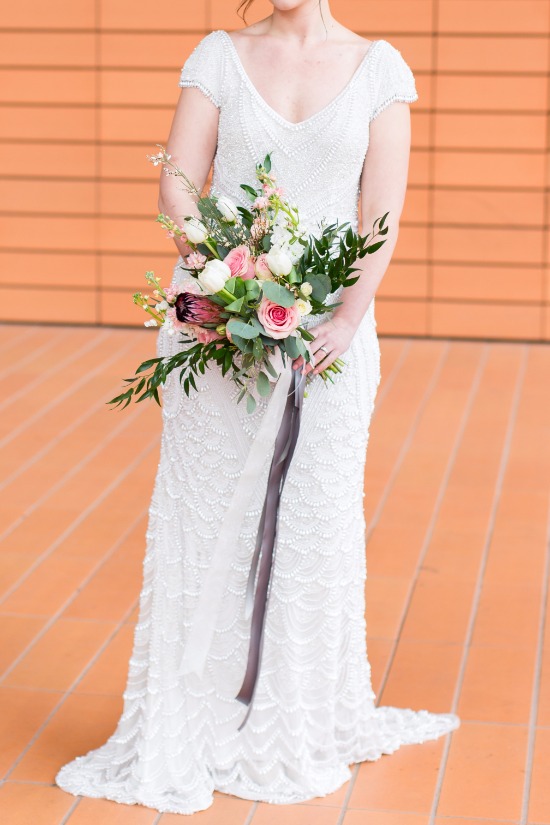 pink-and-grey-organic-modern-wedding