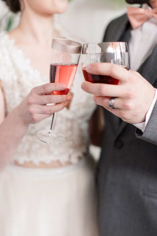 pink-and-grey-organic-modern-wedding