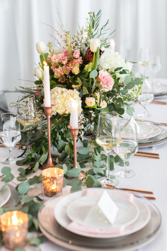 pink-and-grey-organic-modern-wedding