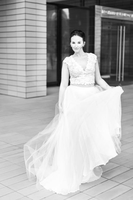 pink-and-grey-organic-modern-wedding