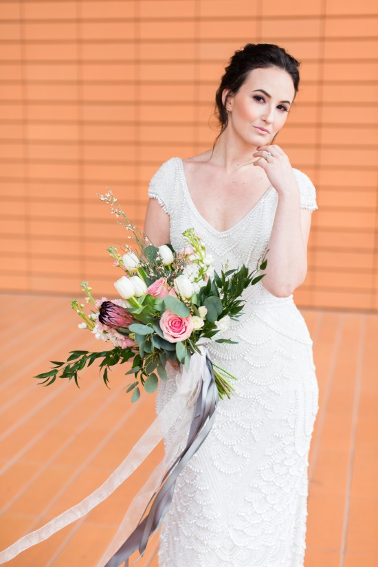 pink-and-grey-organic-modern-wedding