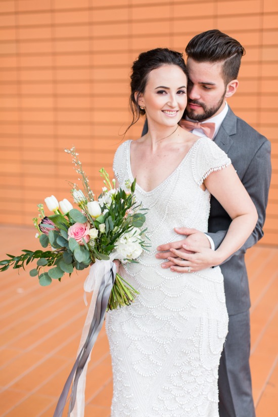 pink-and-grey-organic-modern-wedding