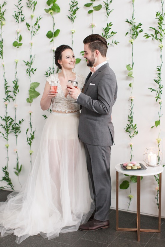 pink-and-grey-organic-modern-wedding