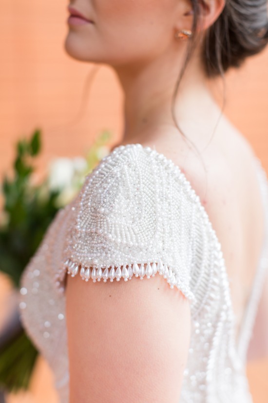 pink-and-grey-organic-modern-wedding