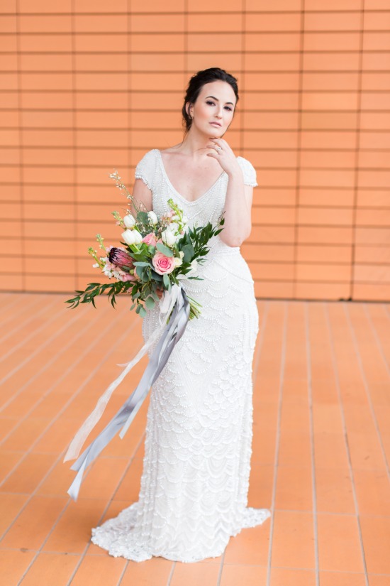 pink-and-grey-organic-modern-wedding