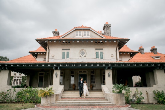 romantic-vow-renewal-at-sydonie-mansion