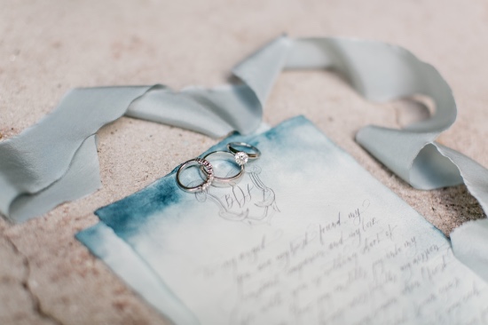 romantic-vow-renewal-at-sydonie-mansion