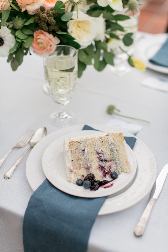 romantic-vow-renewal-at-sydonie-mansion