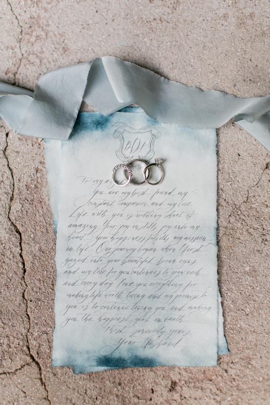 romantic-vow-renewal-at-sydonie-mansion