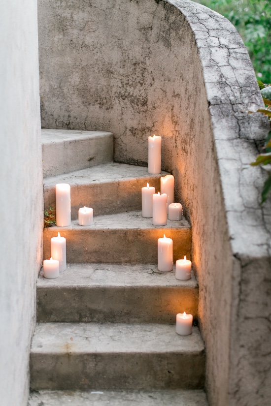 romantic-vow-renewal-at-sydonie-mansion