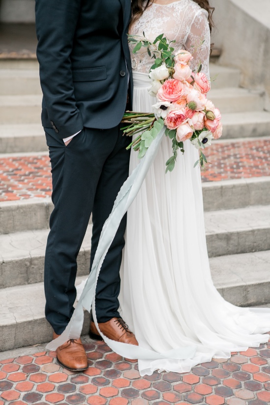 romantic-vow-renewal-at-sydonie-mansion