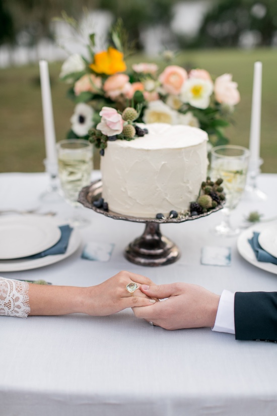 romantic-vow-renewal-at-sydonie-mansion