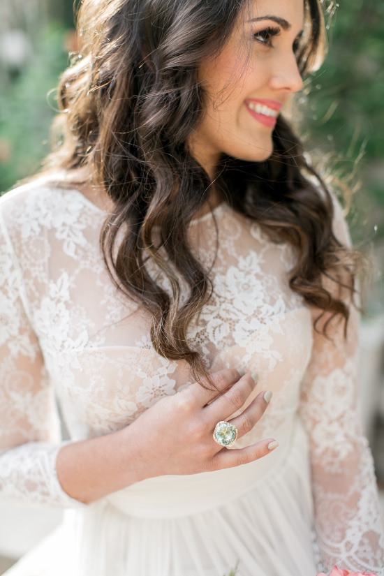 romantic-vow-renewal-at-sydonie-mansion