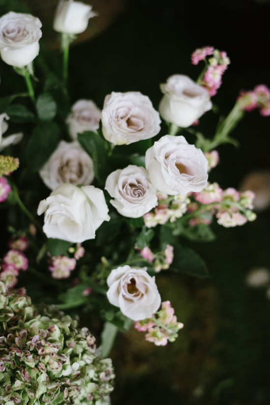 sexy-and-romantic-bridal-session