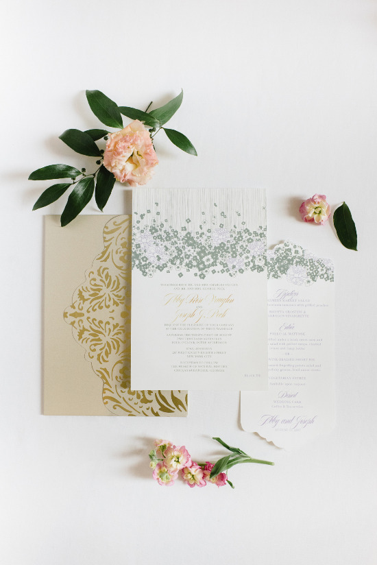 sexy-and-romantic-bridal-session