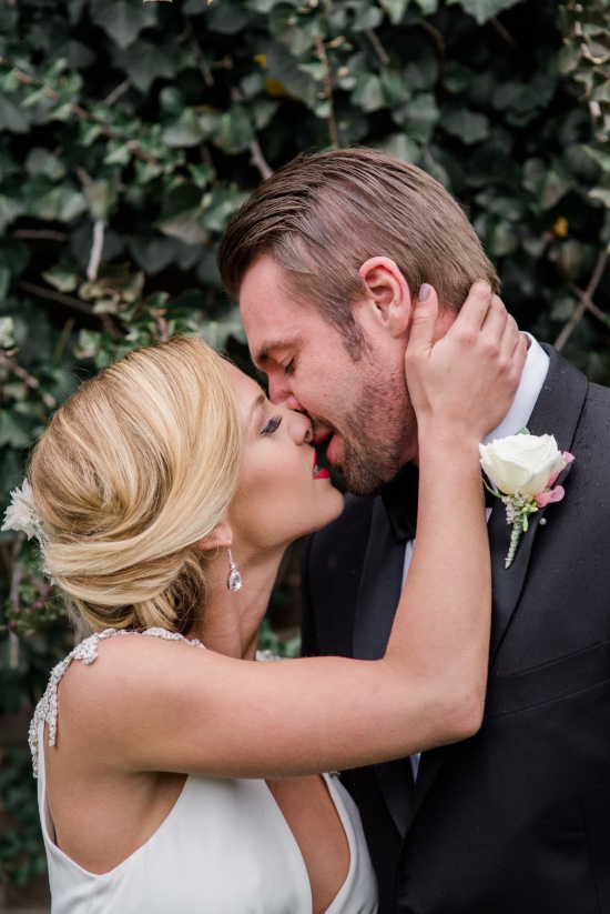 silver-pink-and-crystal-classic-wedding