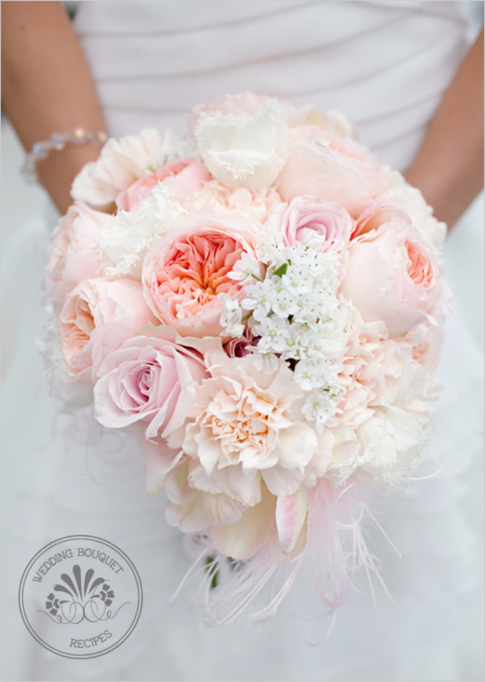 soft_peach_wedding_bouquet